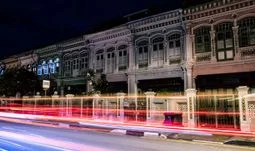 “Low profile” bank hiring in Singapore as job market heats up