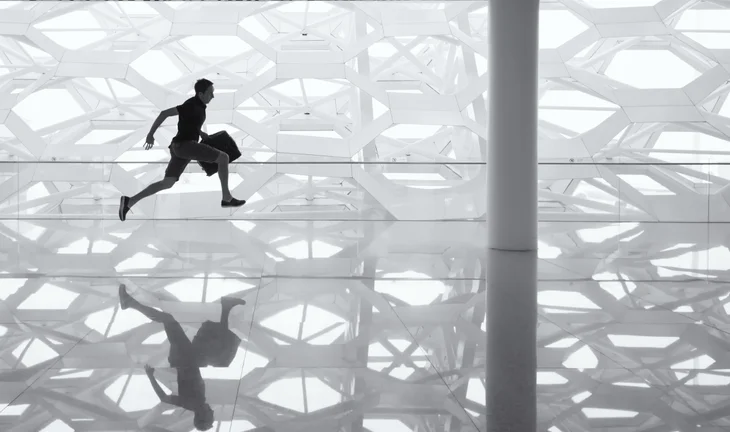 COMMENT: "I quit consulting for an investment bank in Hong Kong. I don't regret it"