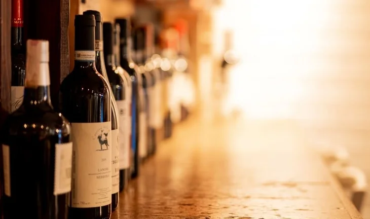 Muslim bankers are discriminated against by the City's drinking culture