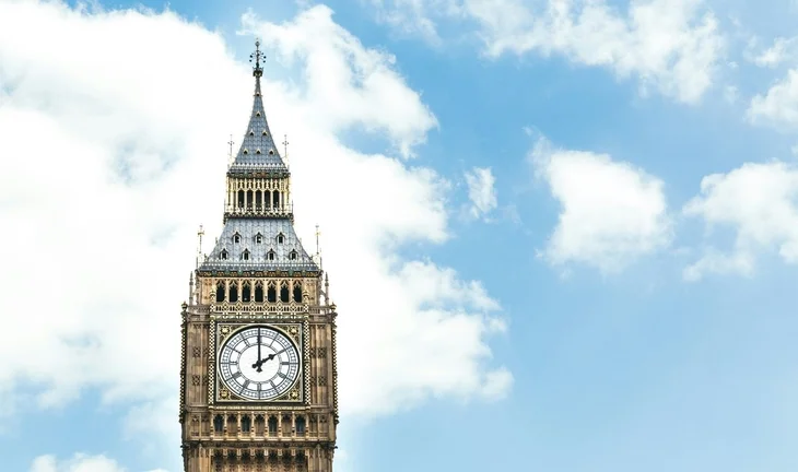 There are nearly 200 applicants per finance graduate opportunity in the UK