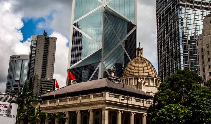 "I like my Goldman Sachs job, but I'd still consider quitting for a Chinese bank"